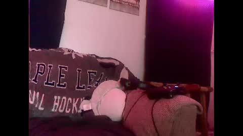 Snapshot of hopps28 chatting on 02-03-25, 02:36 hopps28 online show from 02-03-25, 02:36