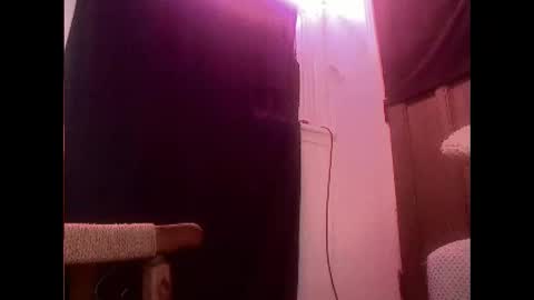 Snapshot of hopps28 chatting on 02-24-25, 08:27 hopps28 online show from 02-24-25, 08:27