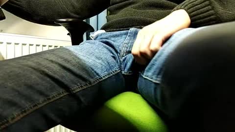 hor34ny5 online show from 12-04-25, 10:02