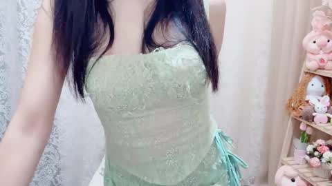 Snapshot of horinatori chatting on 11-06-25, 02:01 Rina online show from 11-06-25, 02:01