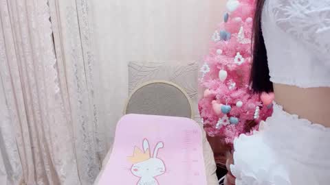 Snapshot of horinatori chatting on 12-18-25, 01:11 Rina online show from 12-18-25, 01:11