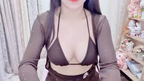 Snapshot of horinatori chatting on 06-23-26, 03:37 Rina online show from 06-23-26, 03:37