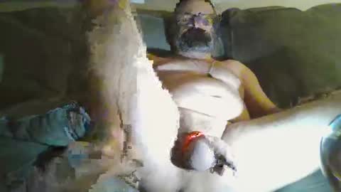 Showing off gets me off online show from 05-06-26, 03:57