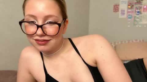 Audrey online show from 01-22-25, 03:52