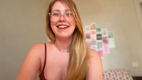 Audrey online show from 07-05-26, 01:34