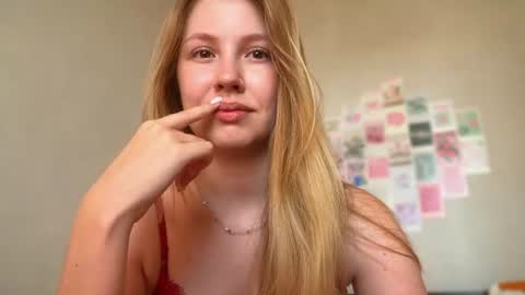 Audrey online show from 07-08-26, 02:16