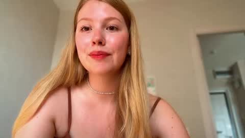 Audrey online show from 08-04-26, 02:26