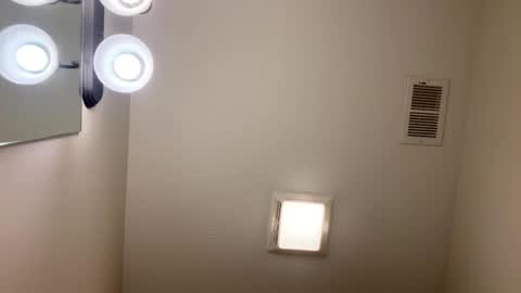 hornieecum online show from 12-22-25, 11:07