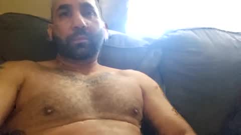 Snapshot of hornlat chatting on 01-21-25, 08:11 Hornlat online show from 01-21-25, 08:11