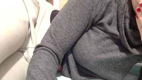 Snapshot of horny_hey chatting on 01-28-25, 05:03 Serena online show from 01-28-25, 05:03