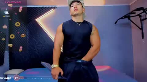 horny_nick18 online show from 06-26-26, 01:48
