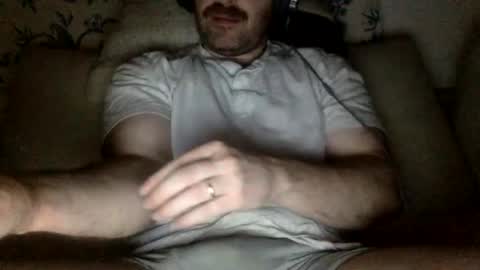 horny_thick_cock online show from 08-05-26, 04:04