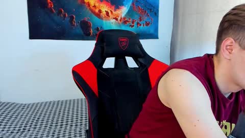 Max online show from 02-15-25, 12:01