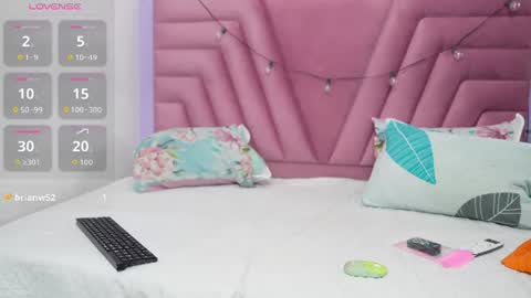 Khloe  online show from 06-29-26, 12:05