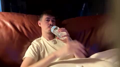 Snapshot of hornyboi2710 chatting on 09-12-25, 12:33 Justin 7 inches online show from 09-12-25, 12:33