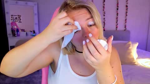 HornyCakee online show from 11-12-25, 03:34