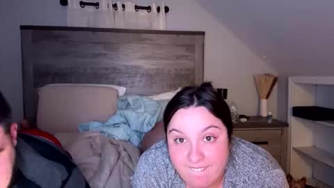 BellaBrianx online show from 10-17-25, 01:20