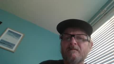 Snapshot of hornyd7711 chatting on 09-08-25, 06:07 hornyd7711 online show from 09-08-25, 06:07