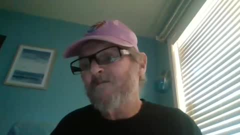 Snapshot of hornyd7711 chatting on 09-17-25, 07:26 hornyd7711 online show from 09-17-25, 07:26