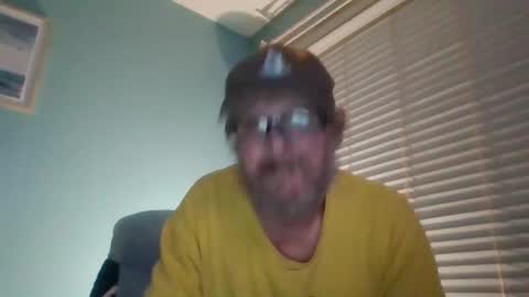 Snapshot of hornyd7711 chatting on 10-19-25, 01:28 hornyd7711 online show from 10-19-25, 01:28