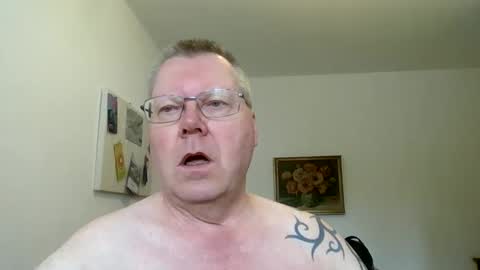 Snapshot of hornydick874303 chatting on 10-05-25, 07:50 Meikelmeier online show from 10-05-25, 07:50