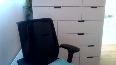 Snapshot of hornydutchmen69 chatting on 07-14-26, 12:44 hornydutchman69 online show from 07-14-26, 12:44