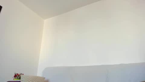 Emma online show from 02-20-25, 09:22