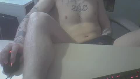 Snapshot of hornyfitboy24 chatting on 04-25-26, 03:09 hornyfitboy24 online show from 04-25-26, 03:09