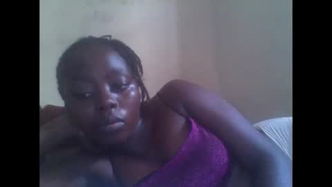 hornygal001 online show from 12-07-24, 06:32
