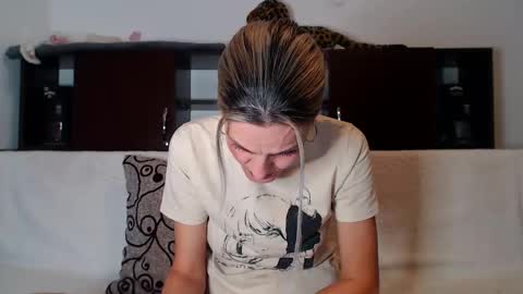 AshlineKatte online show from 11-15-25, 04:58