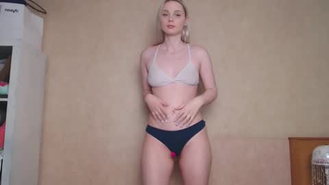 Nikki online show from 02-06-26, 07:23