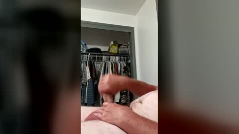 hornyman6942842 online show from 07-06-26, 05:15
