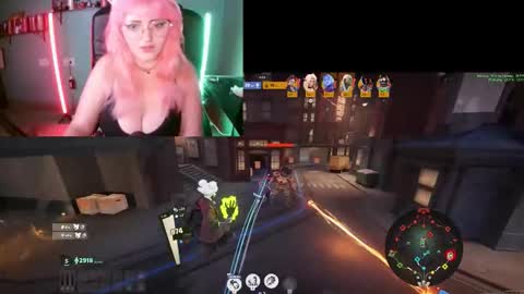 Snapshot of hornymoon7w7 chatting on 03-16-26, 06:06 hornymoon7w7 online show from 03-16-26, 06:06