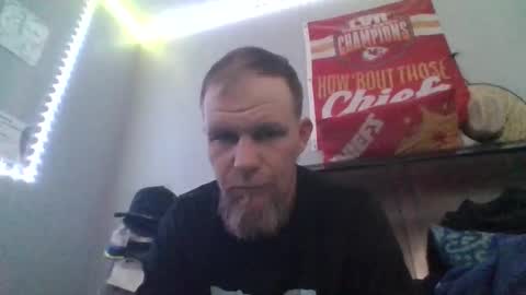 Snapshot of hornypierceddad chatting on 04-02-26, 09:45 hornypierceddad online show from 04-02-26, 09:45