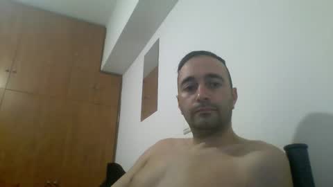 Snapshot of hornysnake69 chatting on 10-11-25, 06:50 hornysnake69 online show from 10-11-25, 06:50