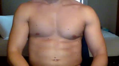 hornyspaniard93 online show from 08-06-26, 03:03