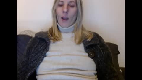 Hornyssima online show from 01-18-25, 07:37