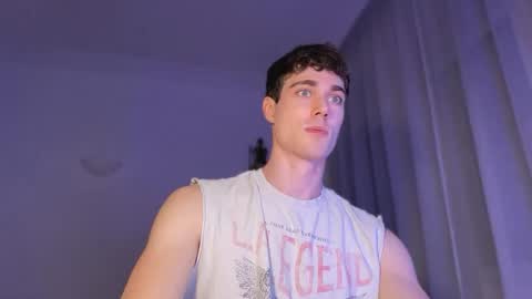 Snapshot of hornytwunk01 chatting on 01-11-26, 09:31 hornytwunk01 online show from 01-11-26, 09:31