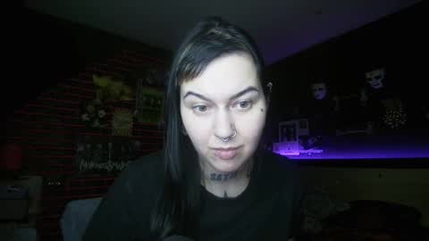 Snapshot of horror_circus chatting on 12-15-25, 10:14 Messalina Horror online show from 12-15-25, 10:14