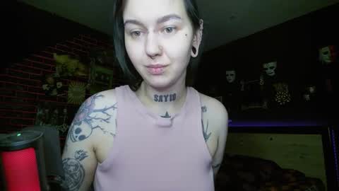 Snapshot of horror_circus chatting on 03-10-26, 06:35 Messalina Horror online show from 03-10-26, 06:35