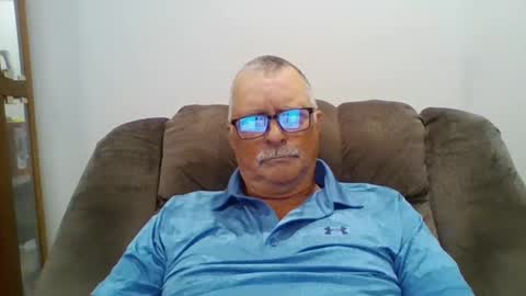 Snapshot of hot4tightholes chatting on 10-27-25, 06:01 hot4tightholes online show from 10-27-25, 06:01