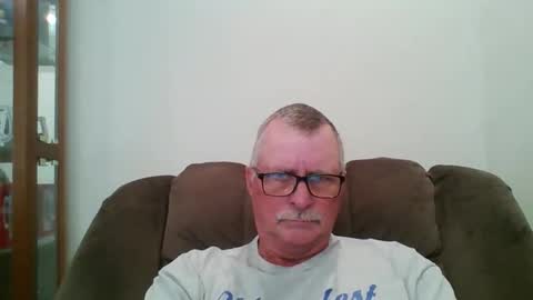 Snapshot of hot4tightholes chatting on 11-14-25, 01:32 hot4tightholes online show from 11-14-25, 01:32