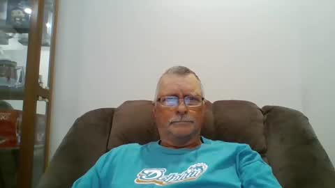 Snapshot of hot4tightholes chatting on 11-20-25, 03:01 hot4tightholes online show from 11-20-25, 03:01