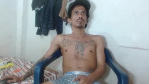 Snapshot of hot_and_complacent chatting on 12-14-25, 08:02 Private open online show from 12-14-25, 08:02