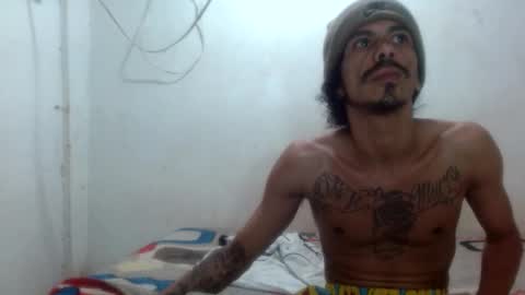 Snapshot of hot_and_complacent chatting on 02-14-26, 07:32 Private open online show from 02-14-26, 07:32