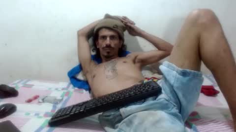 Snapshot of hot_and_complacent chatting on 02-20-26, 01:35 Private open online show from 02-20-26, 01:35