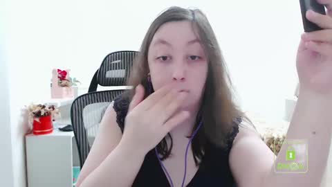 Lila online show from 02-13-25, 12:00