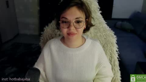 Snapshot of hot_babayaga chatting on 03-03-25, 06:44 online show from 03-03-25, 06:44