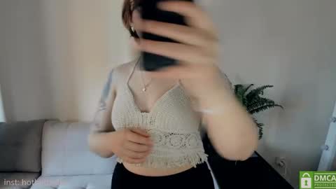 Snapshot of hot_babayaga chatting on 03-08-25, 08:44 online show from 03-08-25, 08:44