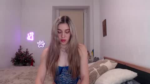 Snapshot of hot_berry69 chatting on 01-05-25, 10:19 Dashka online show from 01-05-25, 10:19